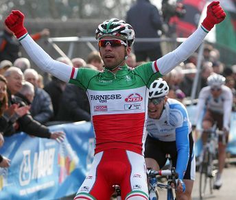 Giovanni Visconti gana el GP Insubria Giovanni Visconti gana el GP Insubria