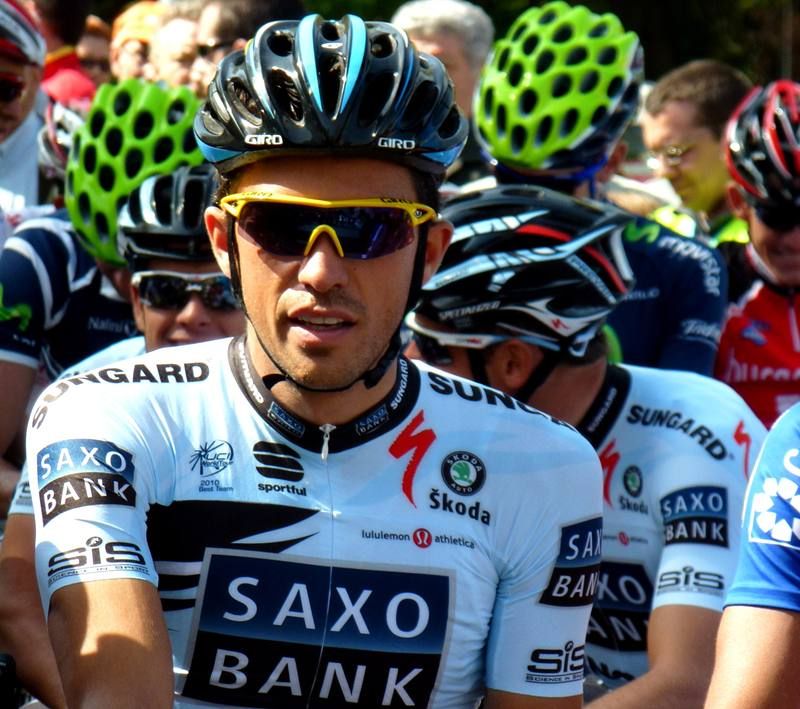 Alberto Contador: "La victoria será una suma entre la etapa de mañana y la crono" Alberto Contador: "La victoria será una suma entre la etapa de mañana y la crono"