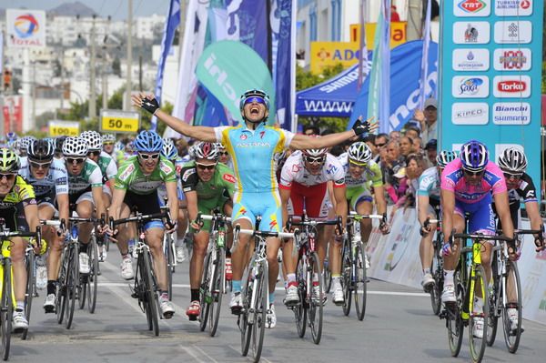 Tour de Turquía. 2ª etapa: Iglinskiy puede con Petacchi