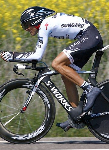 Giro de Italia 2011: Contador, frenado por su equipo Giro de Italia 2011: Contador, frenado por su equipo