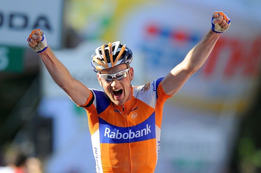 FOTOS. Giro de Italia 2011. Del inframundo de la tierra a los volcanes de Orvieto