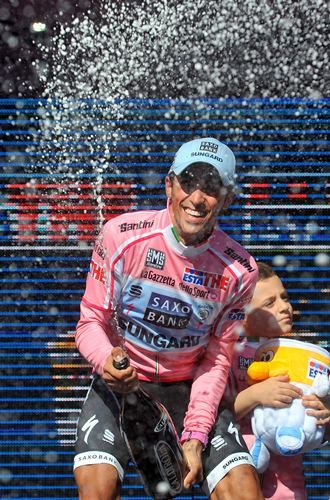 Giro de Italia 2011: Contador:«Al atacar Scarponi, he pensado que éste día tenía que aprovecharlo»