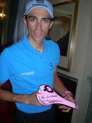 Giro de Italia 2011: Contador subastará su sillín Giro de Italia 2011: Contador subastará su sillín