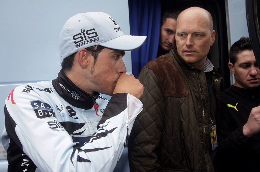 Bjarne Riis: "Alberto estará en buenas condiciones en los Alpes" Bjarne Riis: "Alberto estará en buenas condiciones en los Alpes"