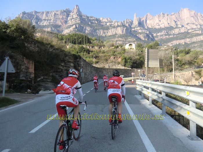 Ruta cicloturista: Montserrat con calma