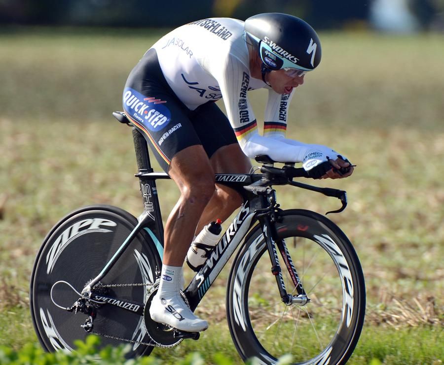 Martin repite; Contador decepciona