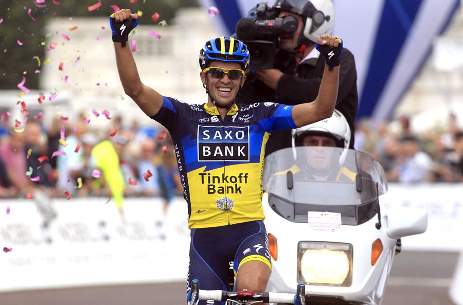 Contador gana la Milán-Turín
