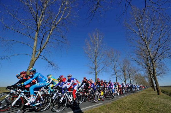 Fotos París-Niza 2010: Henderson vence en la primera