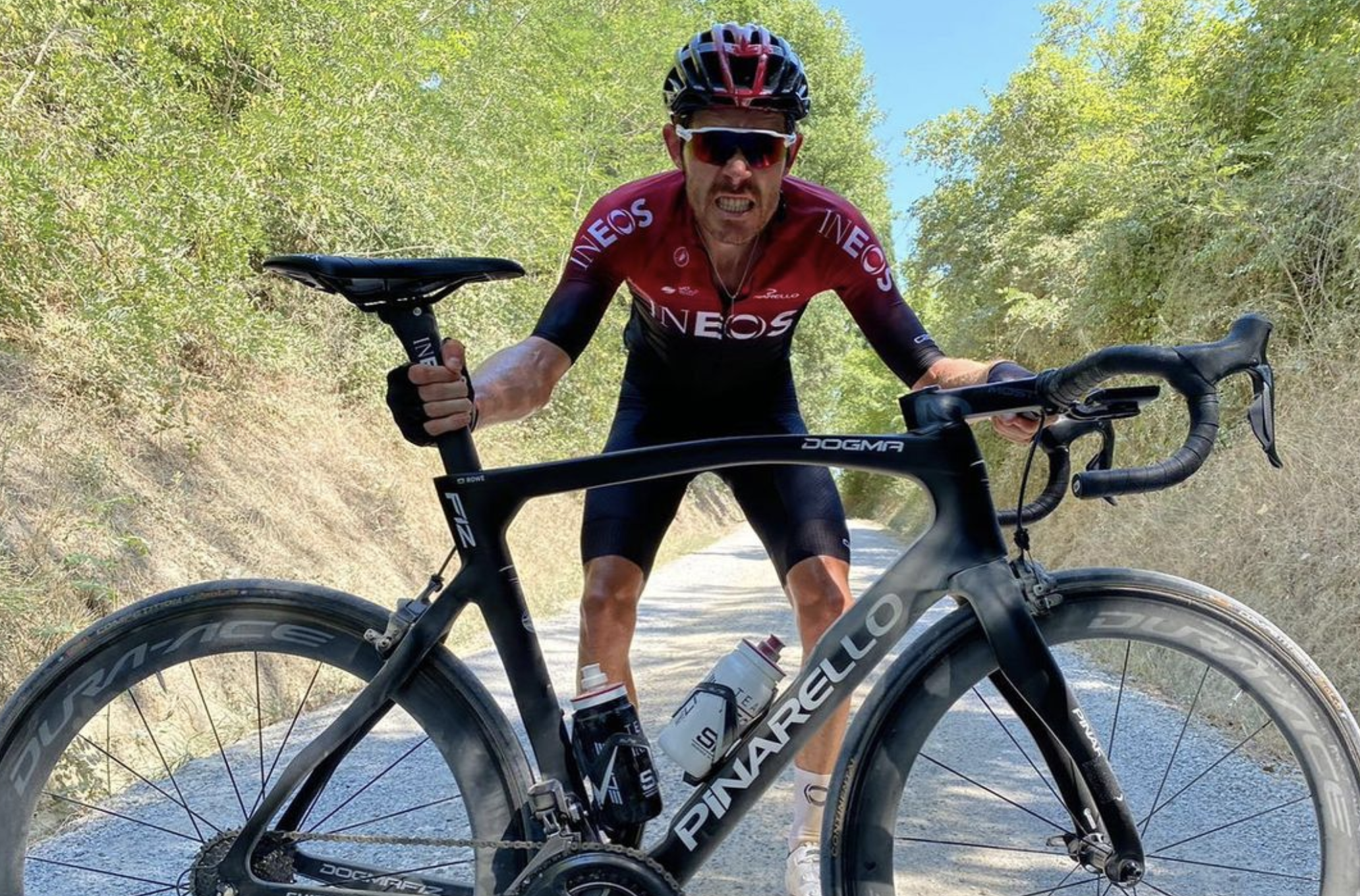 "¡El Covid me atrapó! ¡Asquerosos bichos!".