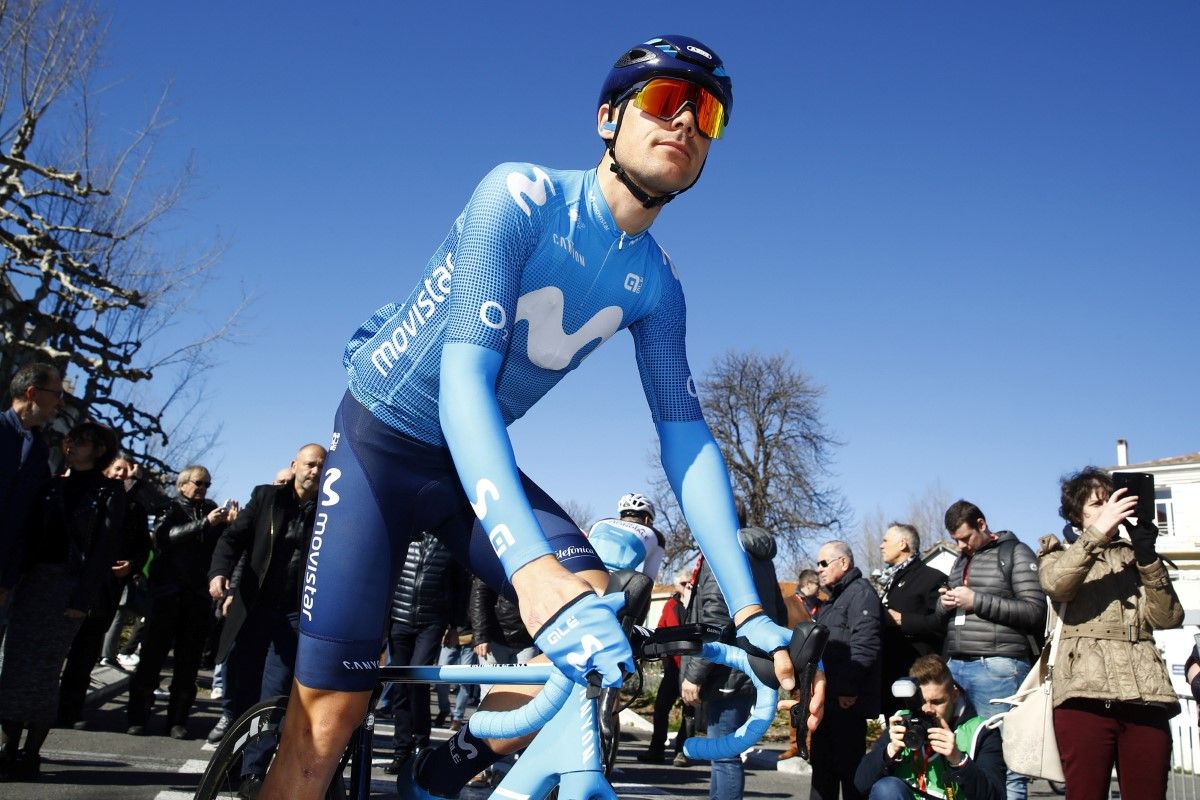 Eduard Prades, en una imagen con su anterior equipo, Movistar.