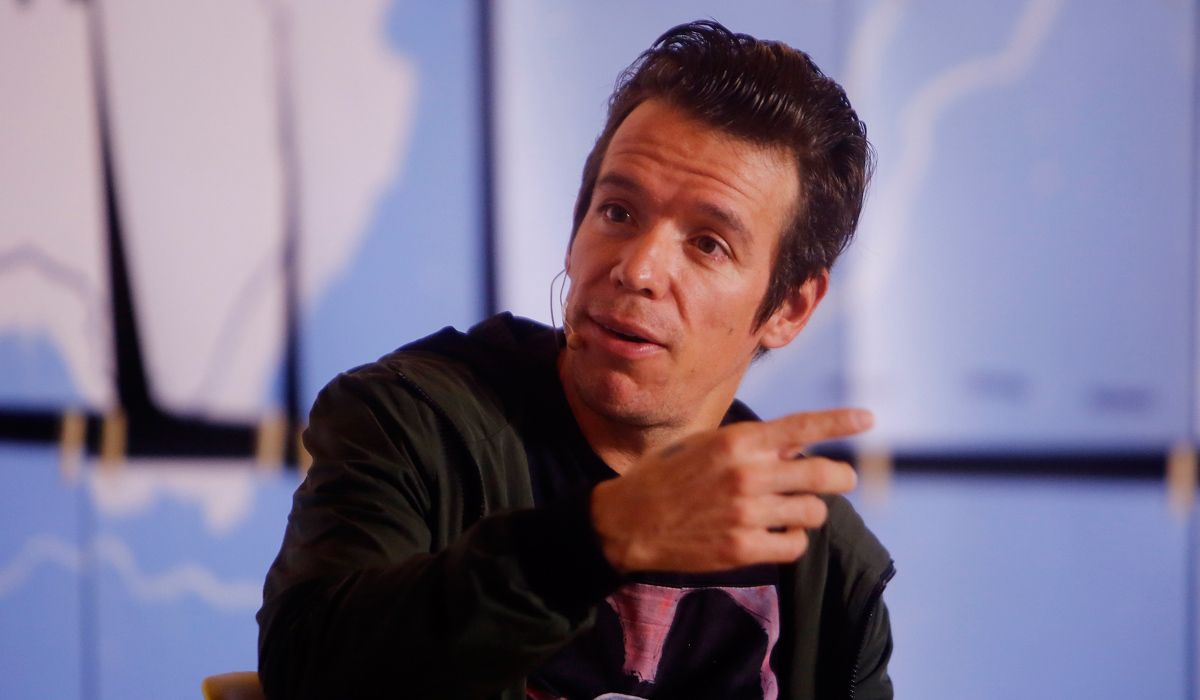 Rigoberto Urán se fractura un dedo del pie izquierdo al tropezar con su cama