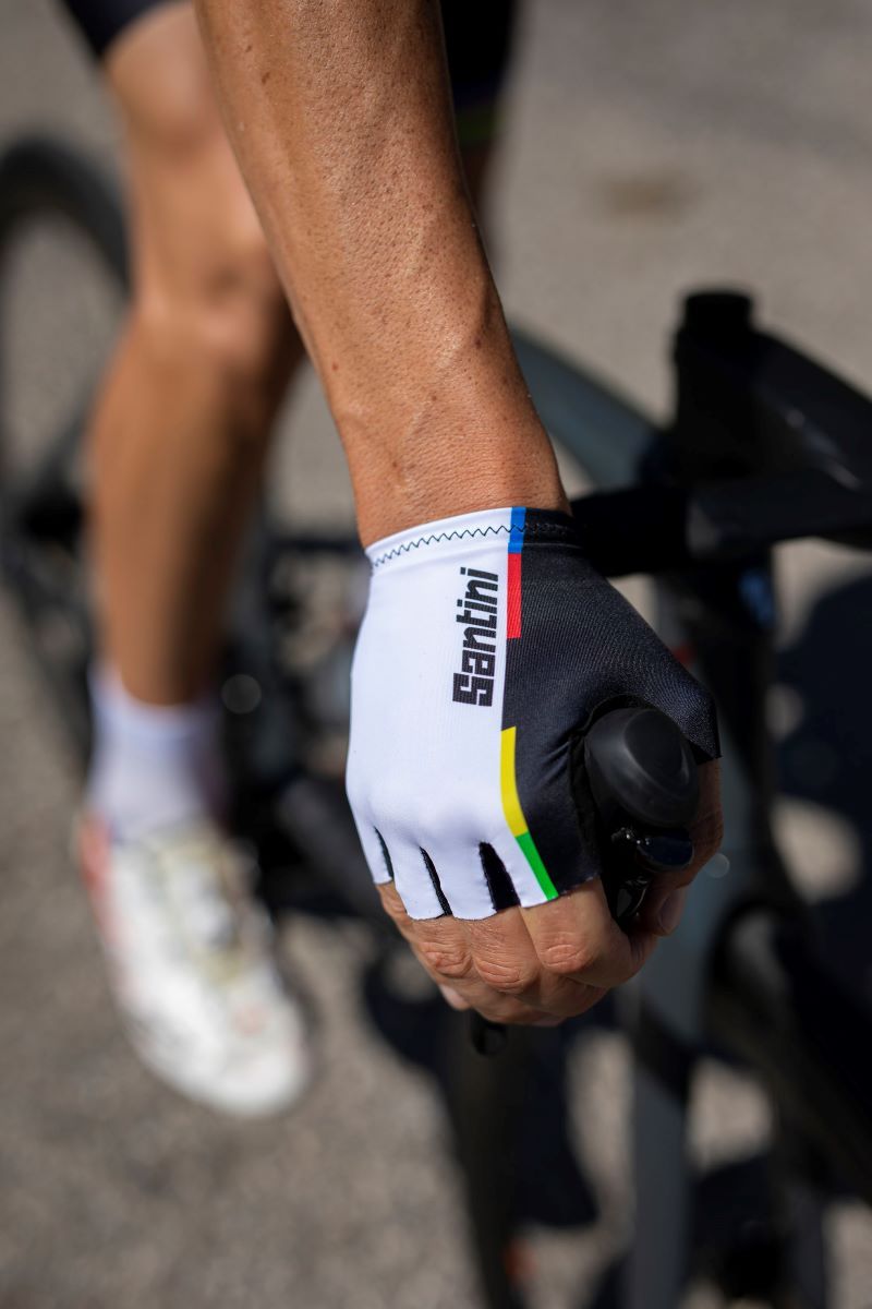 Santini UCI Decathlon collection action (4) Santini UCI Decathlon collection action (4)
