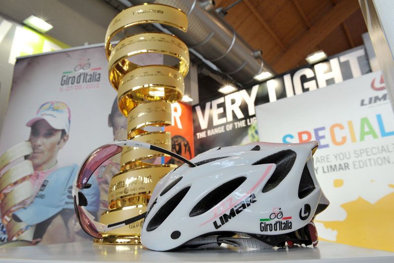 Ocho equipos optaran a las invitaciones para el Giro de Italia