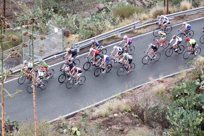 Crónica y vídeo de la segunda jornada de la Vuelta Cicloturista internacional Gran Canaria – Costa Mogán