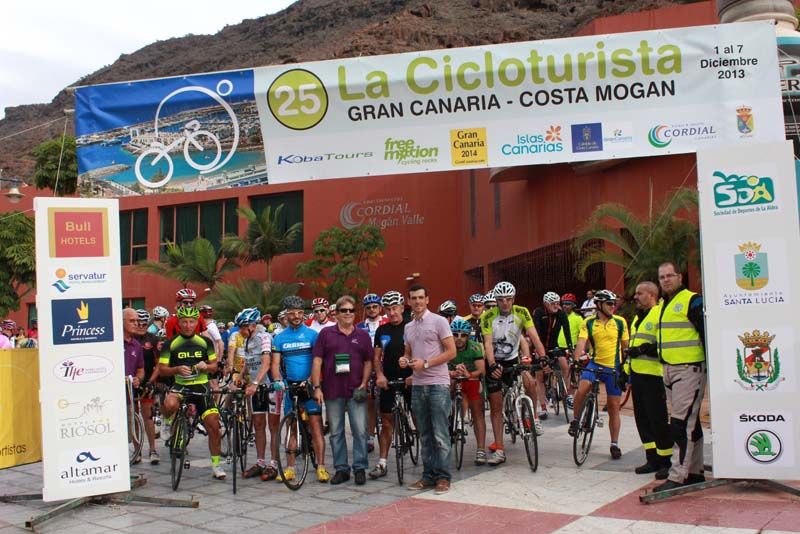 Arranca la Vuelta Cicloturista Gran Canaria - Costa Mogán