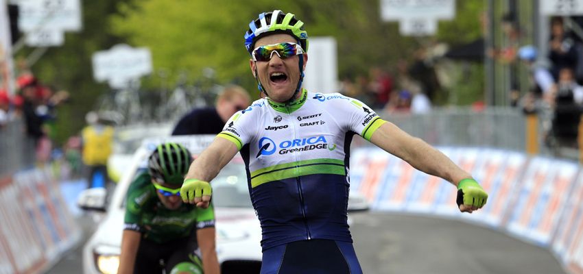 Giro de Italia. Etapa 9. Weening coloca la guinda al sueño del Orica