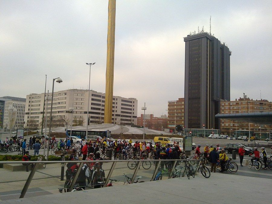 Domingo de recuerdo y protestas en Bilbao y Madrid