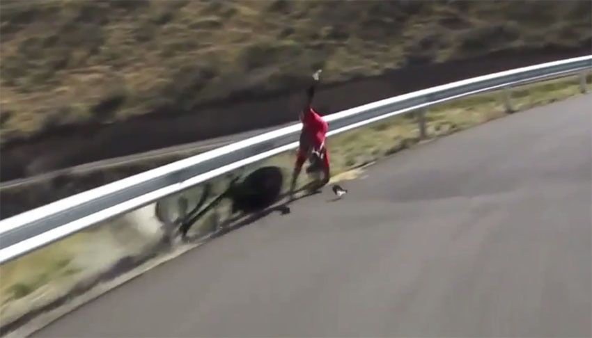 Vuelta a España 2014. Etapa 10. Quintana se deja la Vuelta en un guardarrail