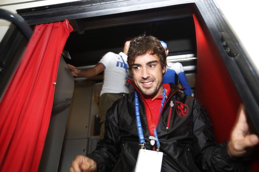 Alonso no ha solicitado una licencia World Tour