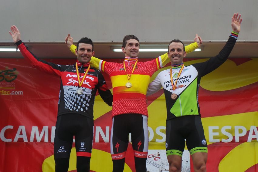 Aitor Hernández, bicampeón de España de Ciclocross