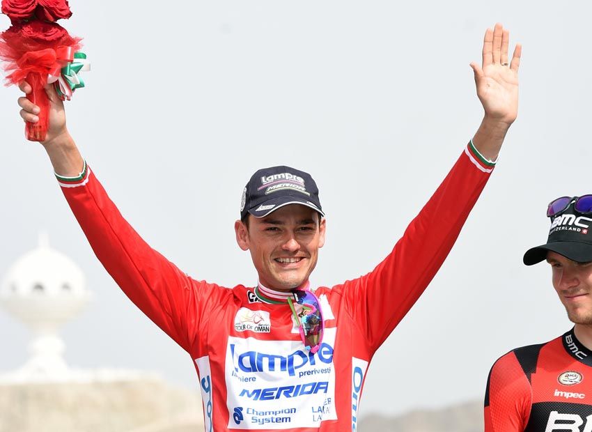 Valls, tras ganar el Tour de Oman: “Aún quedan muchos pasos por dar”