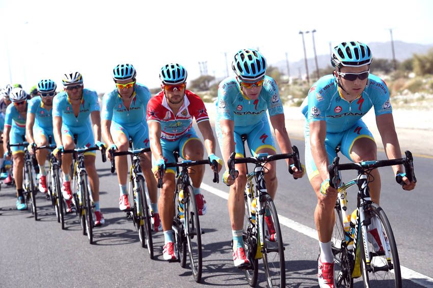 La UCI Pide la retirada de la Licencia World Tour del Astana