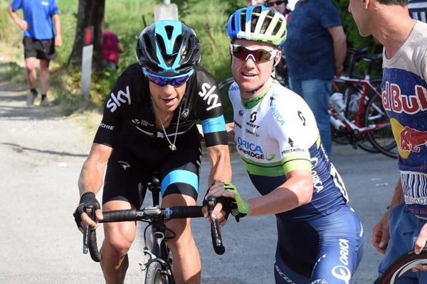 Giro de Italia. Porte se deja 47 segundos camino de Forli y ¿algo más?