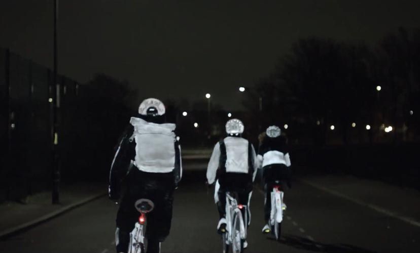 Life Paint, un invento de Volvo para asegurar la vida del ciclista