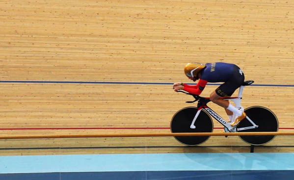 Wiggins sitúa en 54'526 km el nuevo Record de la Hora