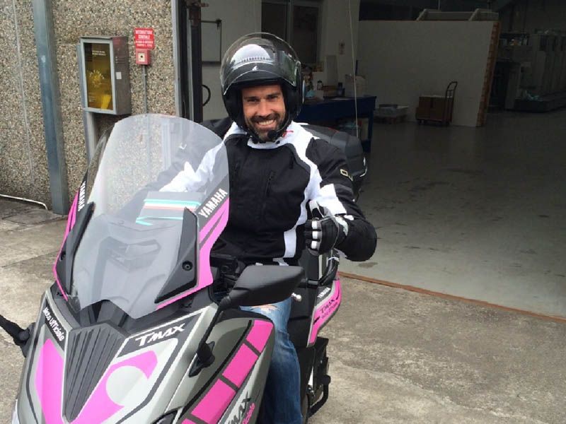 Colaborador de lujo en el Giro: Igor Astarloa