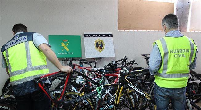 Detenidos dos hombres por falsificar bicicletas de alta gama que vendían a través de internet