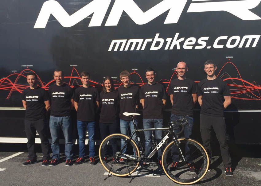Ruiz de Larrinaga, al frente del MMR CX Team