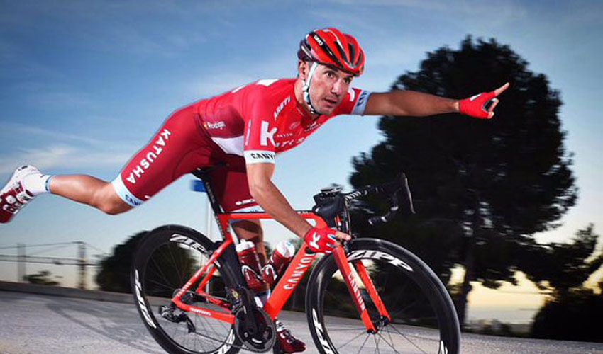 Los nuevos maillots de los equipos World Tour y Pro Continental para 2016