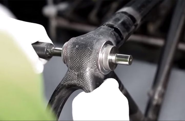 Vídeo: Merida nos enseña cómo se fabrican sus máquinas de carbono Vídeo: Merida nos enseña cómo se fabrican sus máquinas de carbono