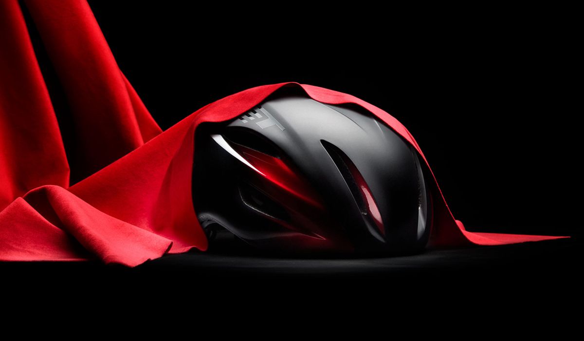 MET presenta su nuevo casco Manta MIPS