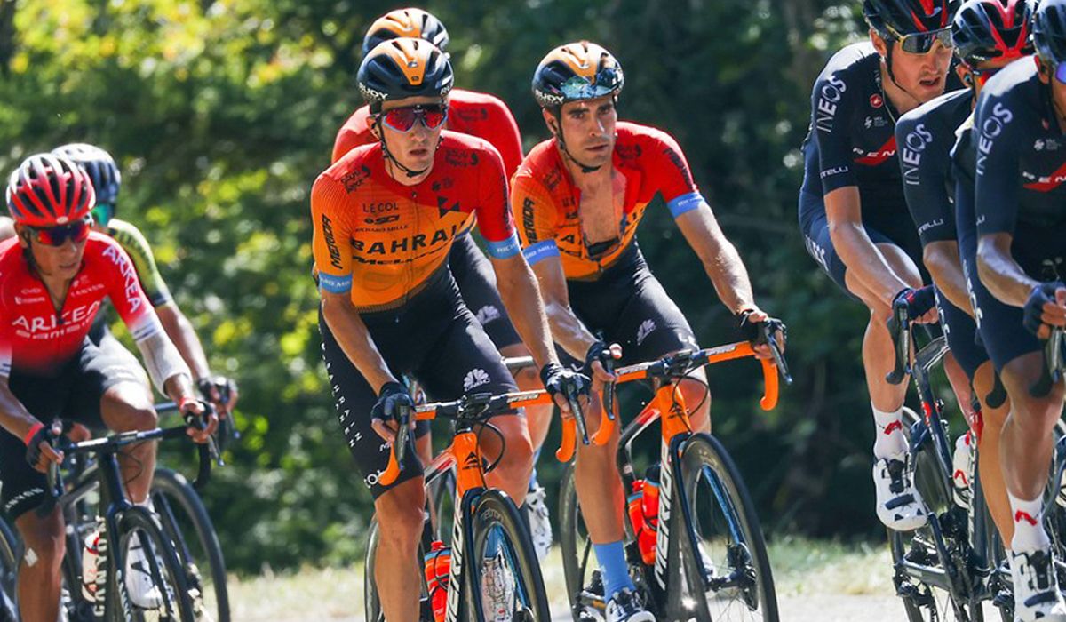 Pello Bilbao y Mikel Landa, en una imagen del Tour 2020. 