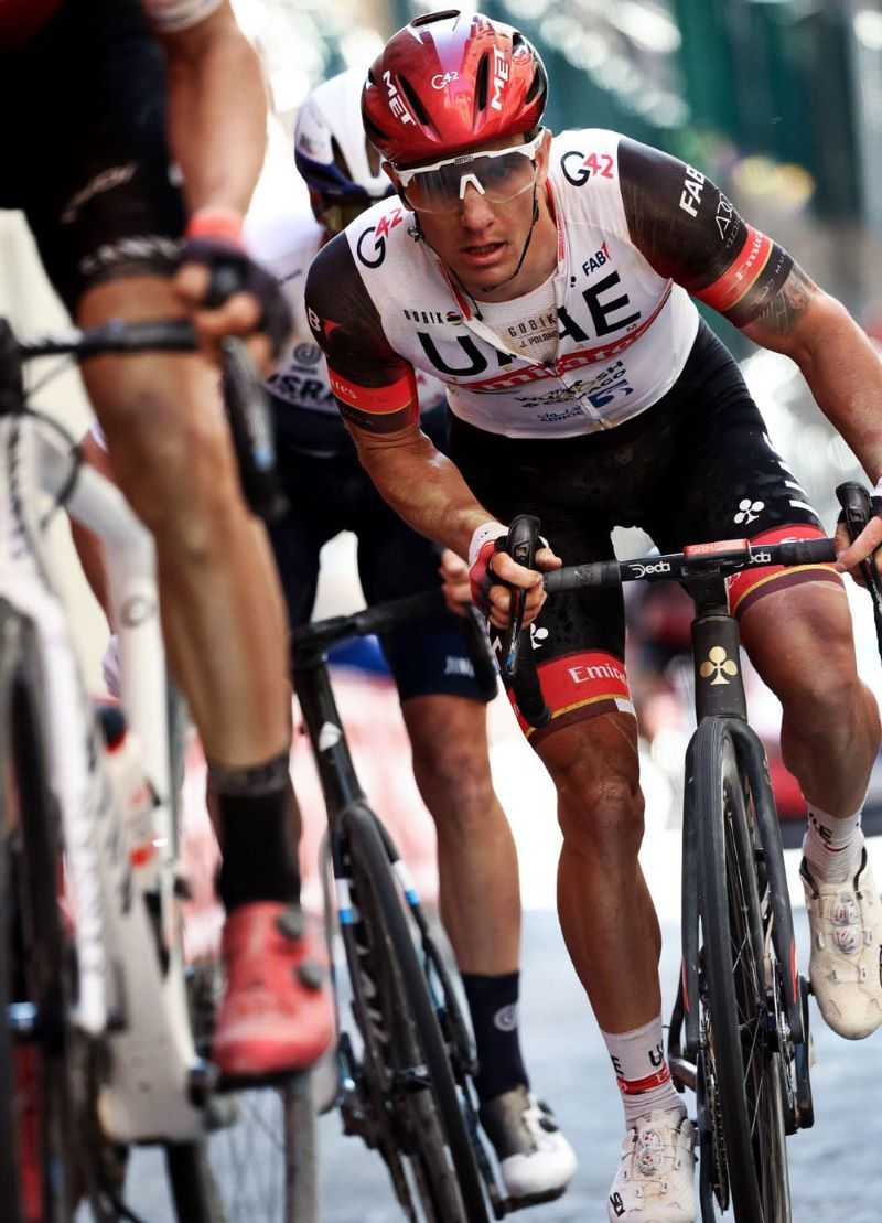 UAE Team Emirates en la Strade Bianche UAE Team Emirates en la Strade Bianche