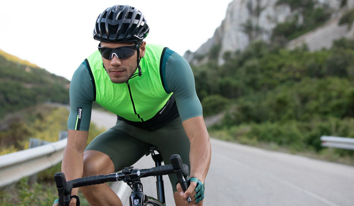 Santini presenta sus nuevas chaquetas y chalecos para esta primavera-verano