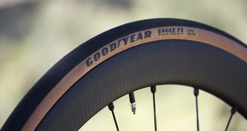 Goodyear Eagle F1   1b