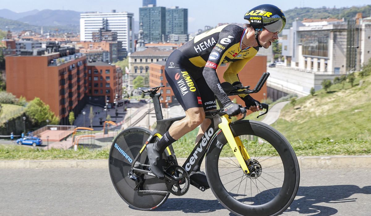Primoz Roglic, primer líder de la Itzulia. 