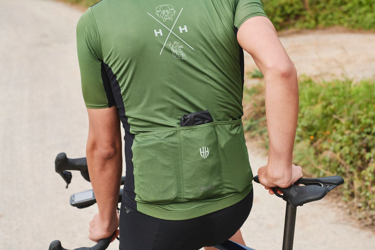 Nueva ropa Orbea by Hiru detalle advanced Nueva ropa Orbea by Hiru detalle advanced