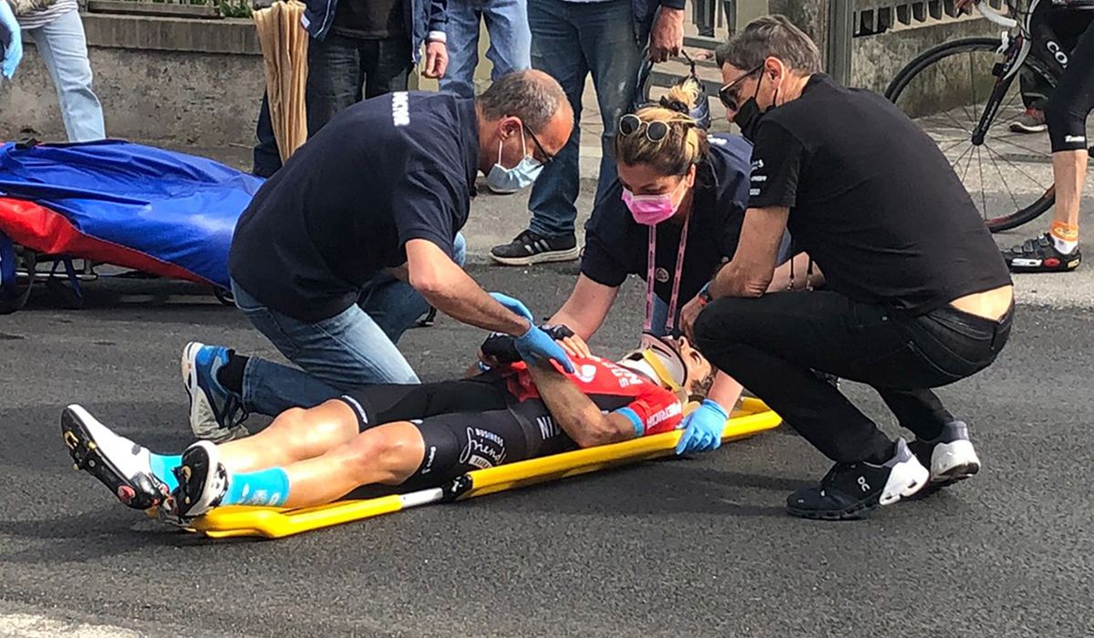 Mikel Landa sufre fractura de clavícula y de varias costillas