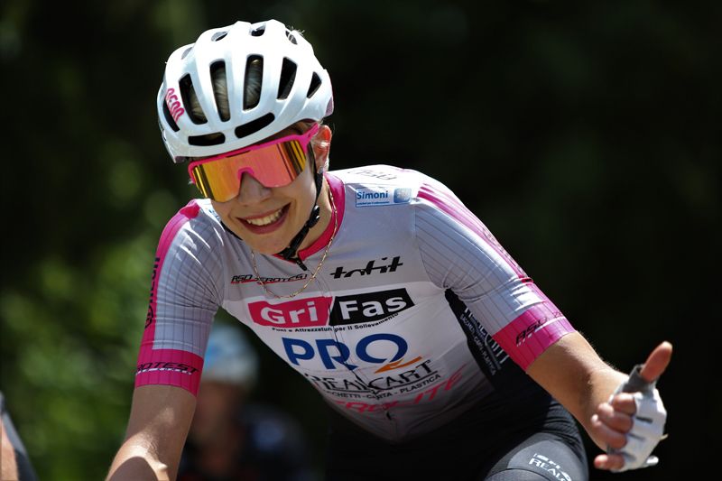 Emilie Bottini 1 donna Alé La Merckx 2021 Emilie Bottini 1 donna Alé La Merckx 2021