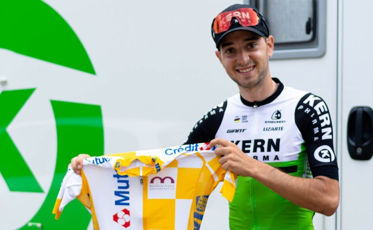 José Félix Parra, con el maillot de líder