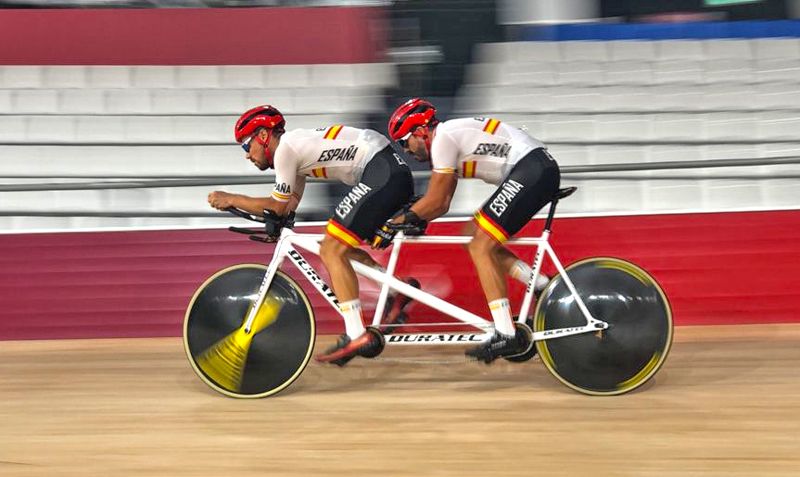 tandem tandem