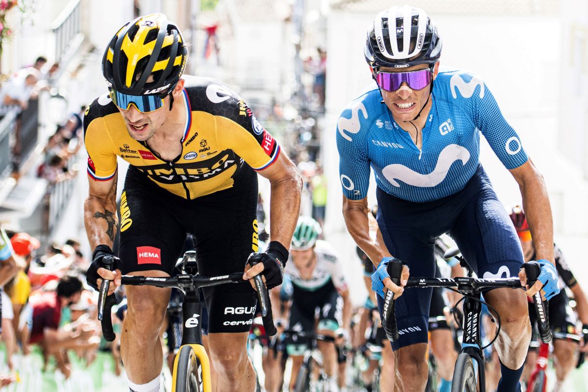 Roglic y Mas, en el muro de Valdepeñas de Jaén.