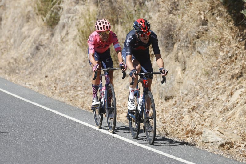Sivakov y Cort Nielsen lo intentaron antes del primer puerto.