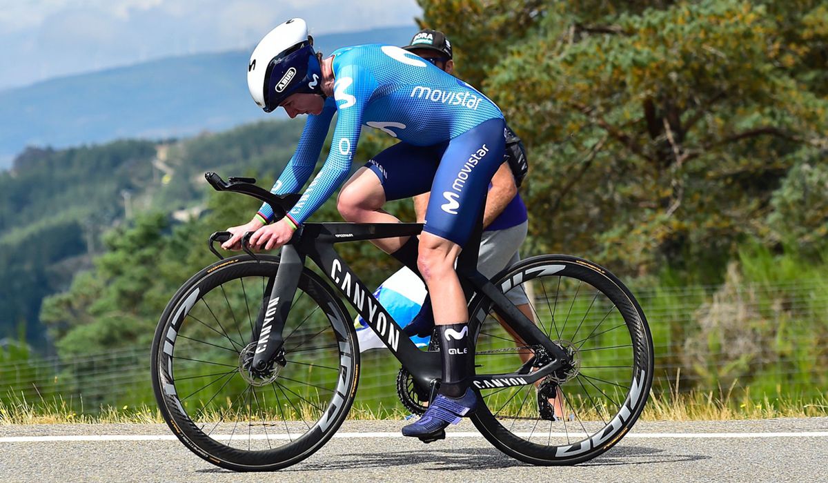Van Vleuten se impone en la cronoescalada y Reusser, segunda, conserva el liderato