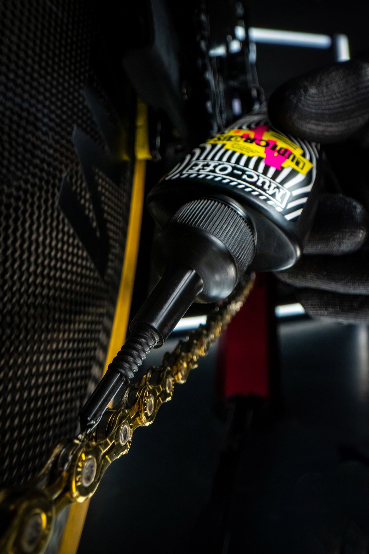 Muc Off Ludicrous AF, nuevo lubricante detalñle Muc Off Ludicrous AF, nuevo lubricante detalñle