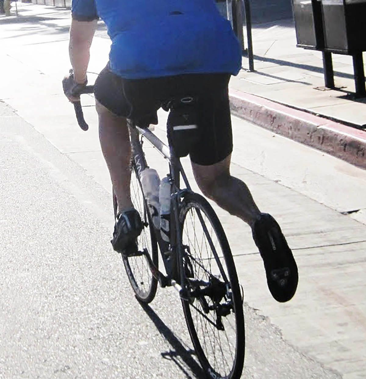 pedaleo una pierna pedaleo una pierna
